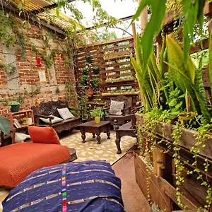  Quarto em Acomodações Particulares Estu